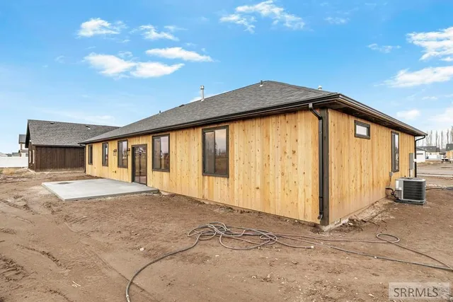 $570,000 | 288 East 5th South, Sugar City, ID 83448