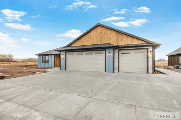 $570,000 | 288 East 5th South, Sugar City, ID 83448