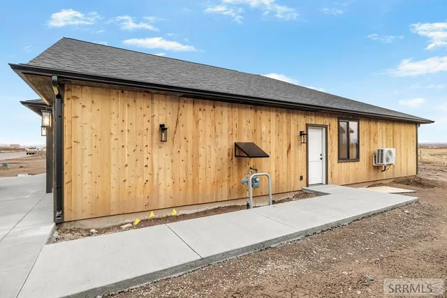 $570,000 | 288 East 5th South, Sugar City, ID 83448