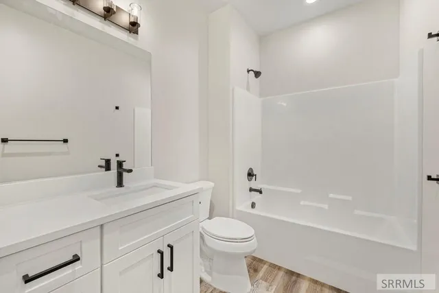 $570,000 | 288 East 5th South, Sugar City, ID 83448