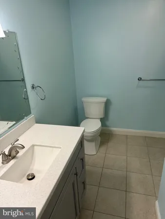 a bathroom with a bath tub