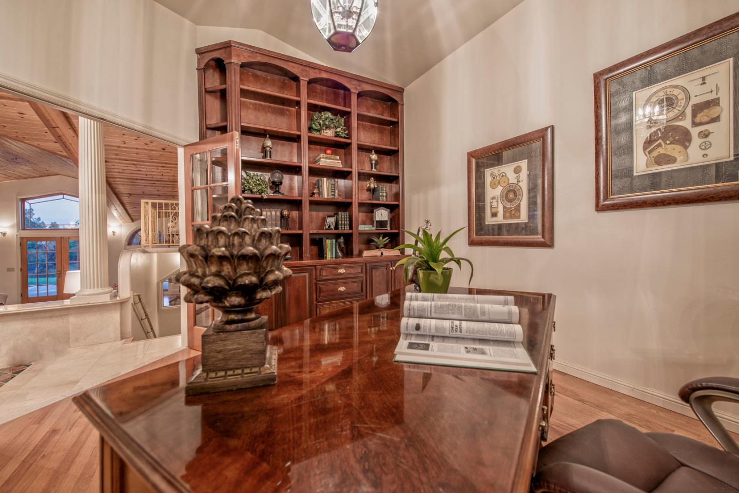 185 Dans Drive La Selva Beach, CA 95076 - Photo 15 of 21 a living room with furniture