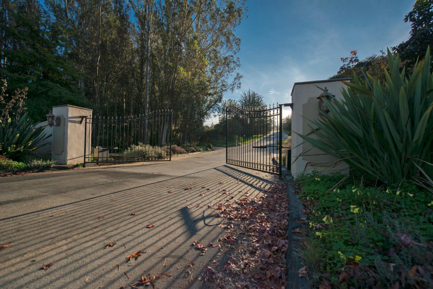 185 Dans Drive La Selva Beach, CA 95076 - Photo 17 of 21 a view of a street with some trees
