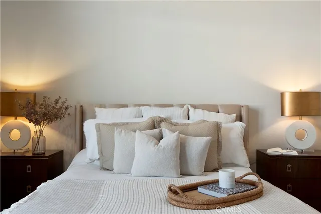 $5,995,000 | 1535 Santa Barbara Drive, Newport Beach, CA 92660