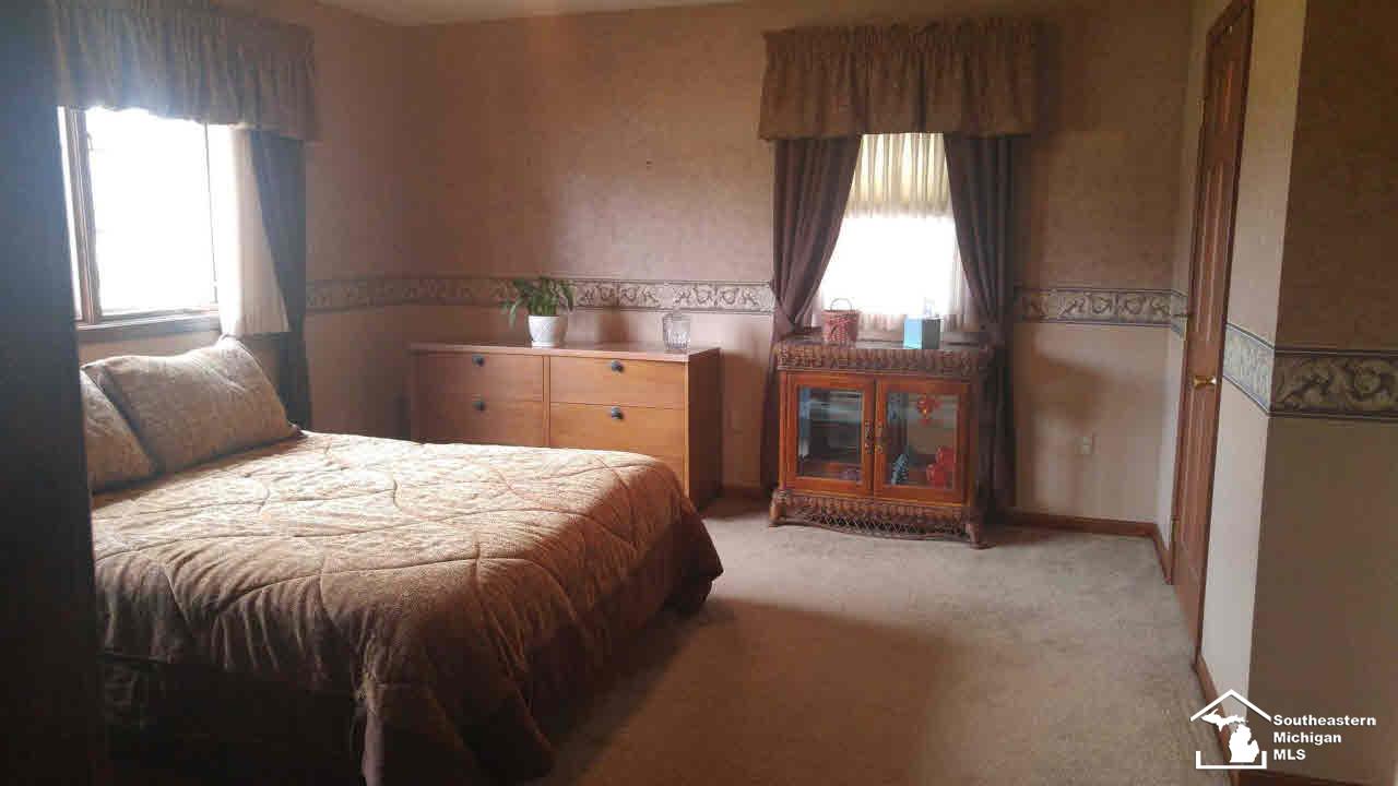 10505 Grafton Road Carleton, MI 48117 - Photo 24 of 34 Bedroom