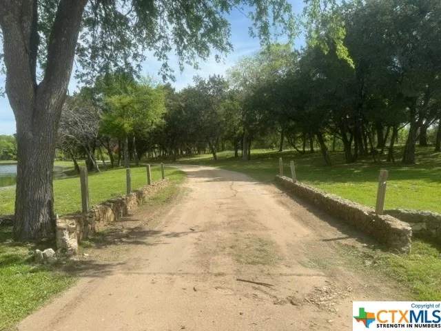 $1,999,500 | 1291 Tweedy Road, Valley Mills, TX 76689