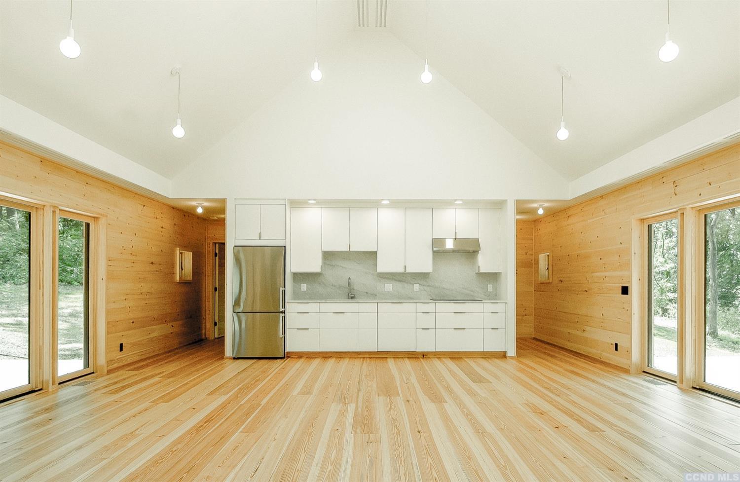 73 Hallenbeck Road Hudson, NY 12534 - Photo 8 of 32 Gallery Image 8