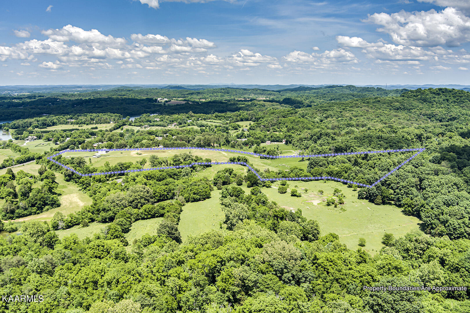 4665 Miser Station Road Friendsville, TN 37737 - Photo 12 of 38 Marble City Real Estate Group