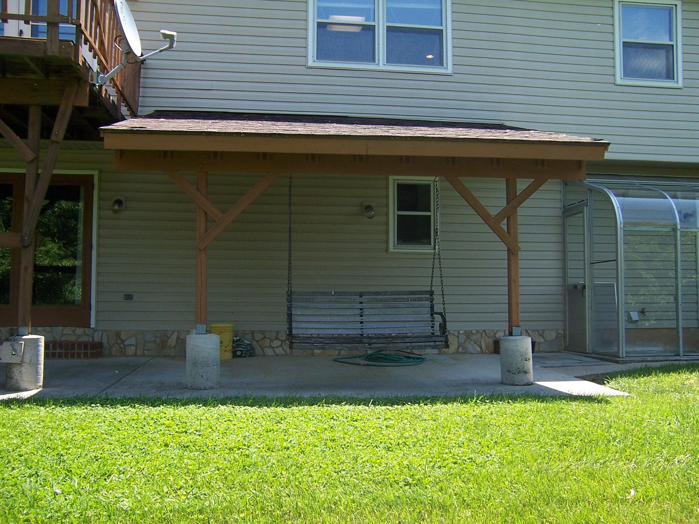 87 Jay Ridge Road Cloverdale, VA 24077 - Photo 35 of 43 Patio