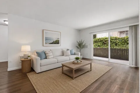 $345,000 | 432 Edgehill Lane, Unit 157, Oceanside, CA 92054