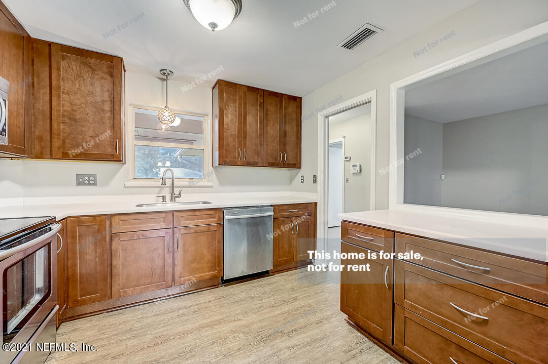 828 Montego Road West Jacksonville, FL 32216 - Photo 18 of 34 listing_15