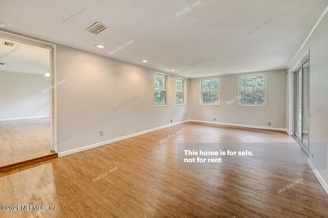 828 Montego Road West Jacksonville, FL 32216 - Photo 31 of 34 listing_28