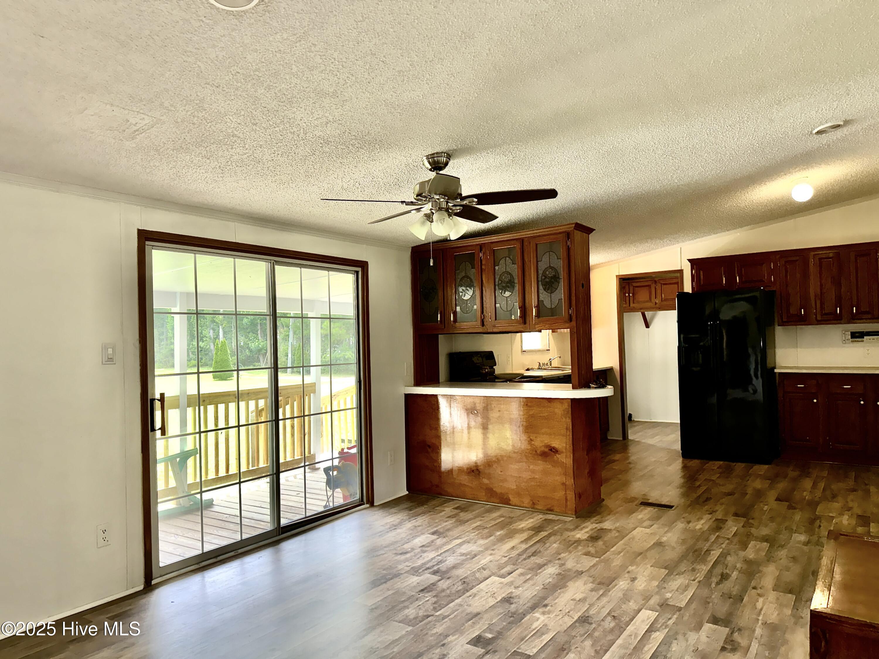 184 Hardison Road Holly Ridge, NC 28445 - Photo 7 of 22 IMG_9483