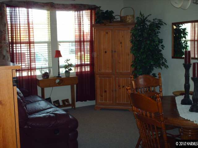 2180 Eagle Greens Drive Reno, NV 89521 - Photo 4 of 9 Photo 4