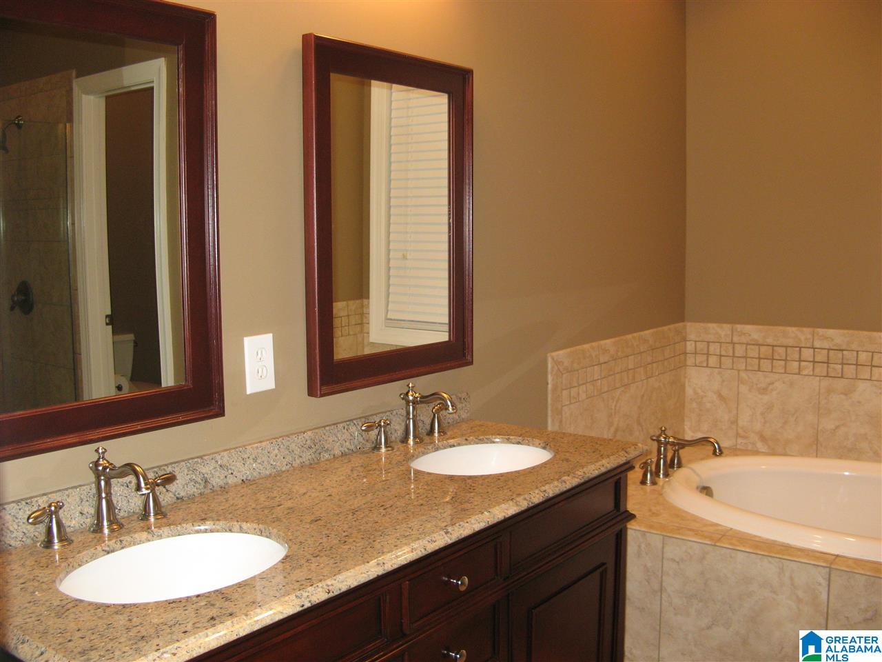 597 Cove Road Sylacauga, AL 35151 - Photo 14 of 35