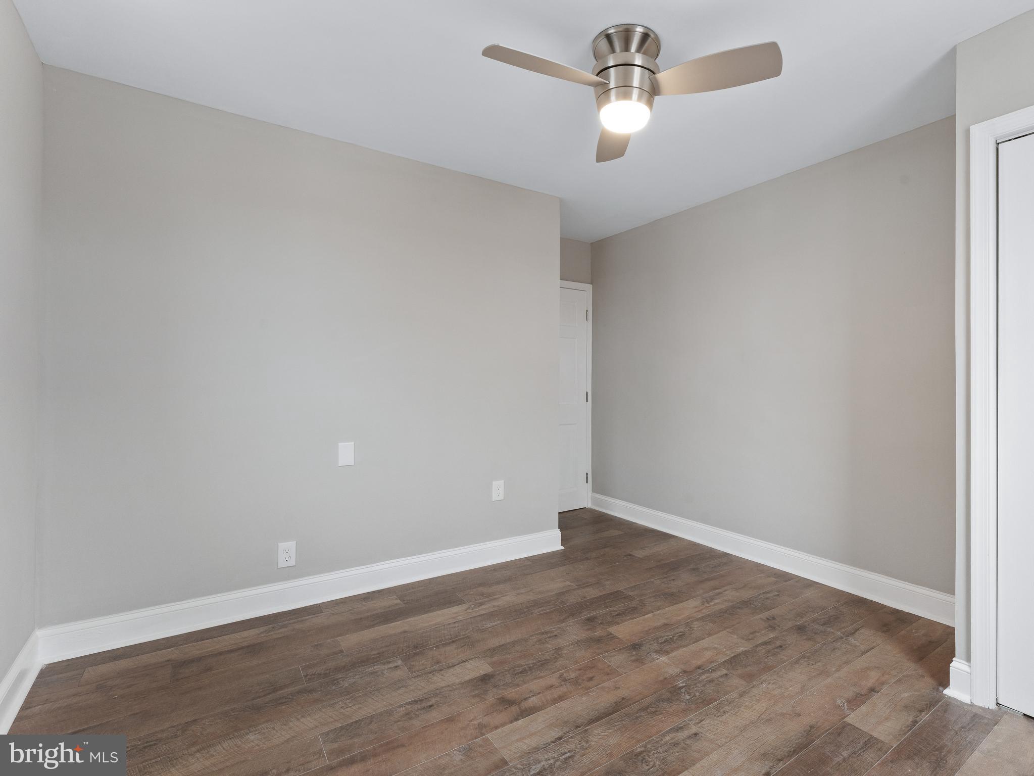 1227 Kerper Street Philadelphia, PA 19111 - Photo 20 of 21