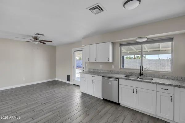 $400,000 | 2016 West Hermosa Drive, Tempe, AZ 85282