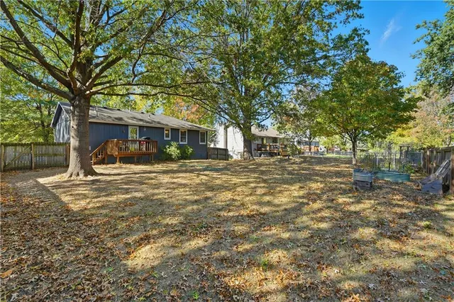 $293,000 | 941 Northeast Bristol Drive, Lee's Summit, MO 64086