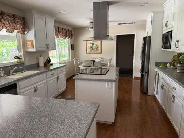 $795,500 | 1360 Crawford Road, Modesto, CA 95357