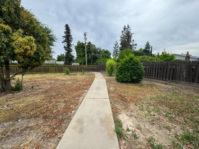 1360 Crawford Road Modesto, CA 95357 - Photo 7 of 25