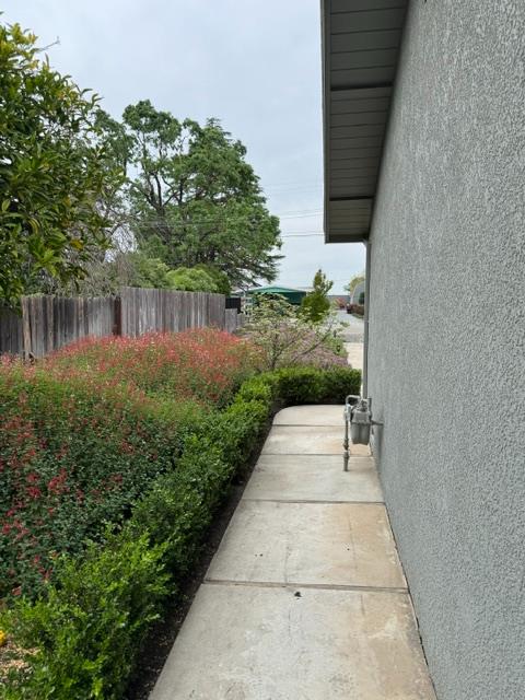 1360 Crawford Road Modesto, CA 95357 - Photo 8 of 25