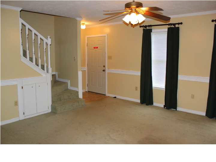 26 Northtown Road, Unit A Jackson, MS 39211 - Photo 8 of 33 Great Room