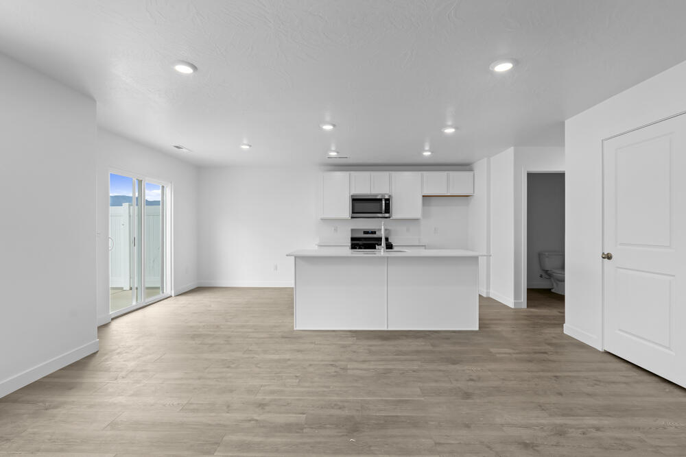 2137 Wolverine Way, Unit 2441 Washington, UT 84780 - Photo 9 of 40 _DSC8268