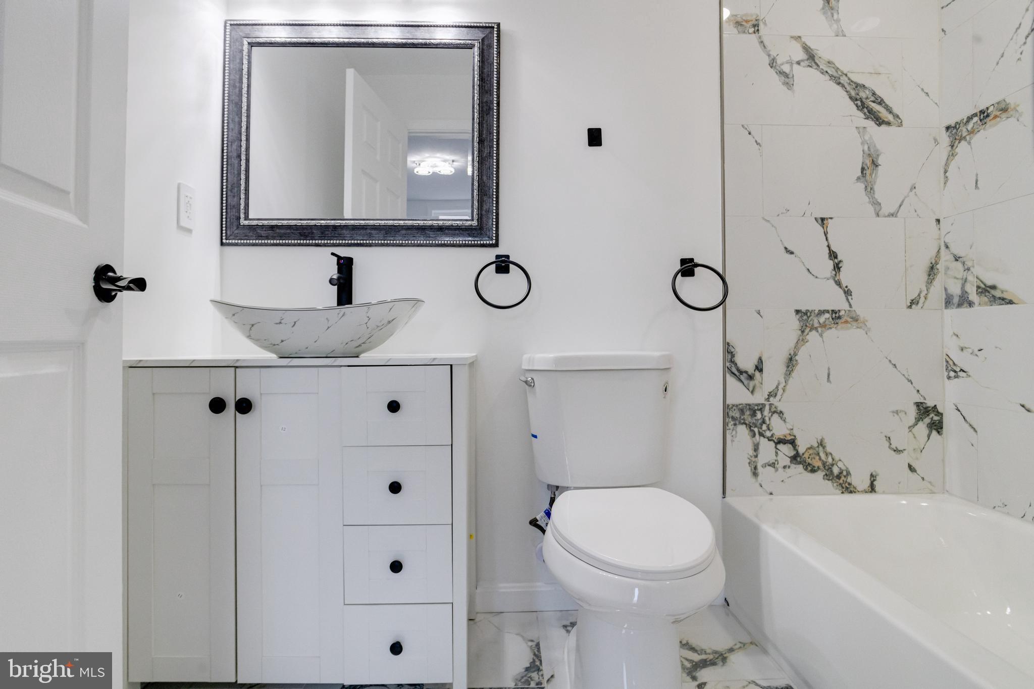 3015 Windsor Avenue Baltimore, MD 21216 - Photo 35 of 64 Bath