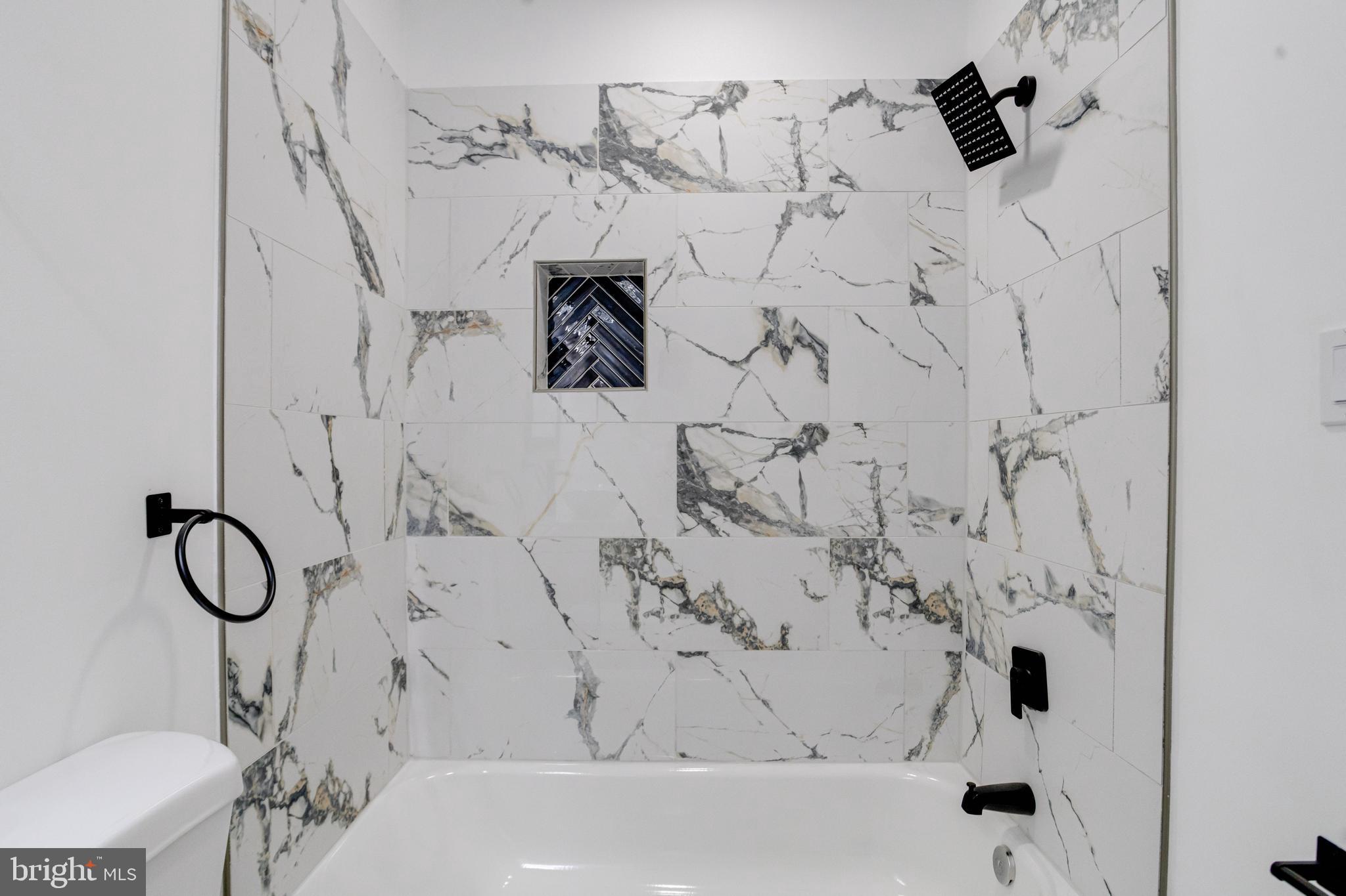 3015 Windsor Avenue Baltimore, MD 21216 - Photo 37 of 64 Bath