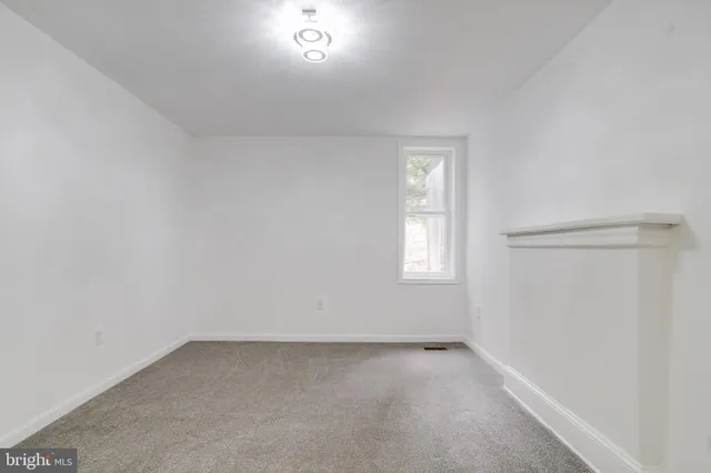 an empty room with closet