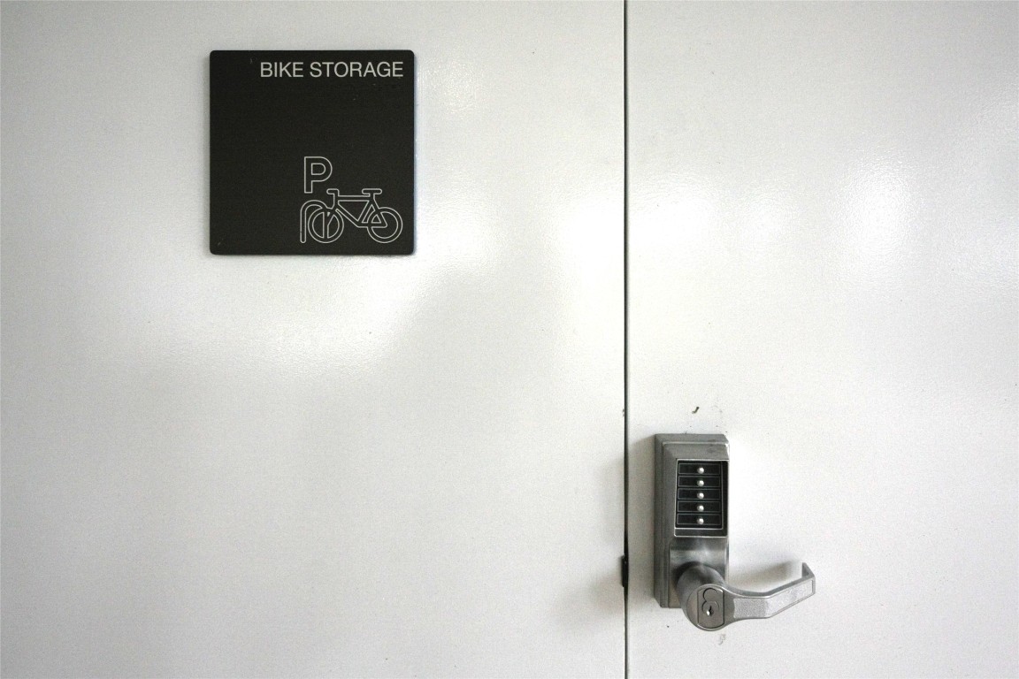 4325 Jackson Avenue, Unit 2301 Austin, TX 78731 - Photo 25 of 31 a picture of a door