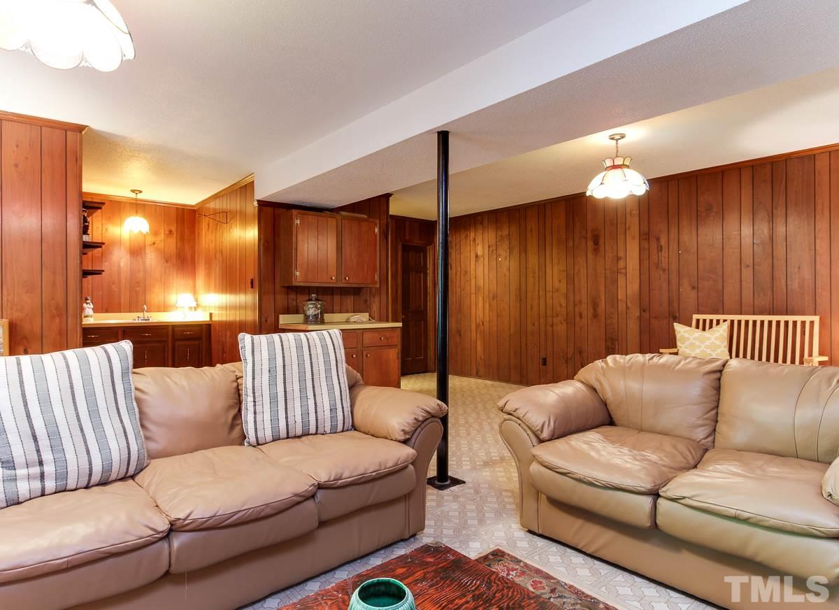 4401 Irving Court Raleigh, NC 27609 - Photo 22 of 25 Gallery Image 22