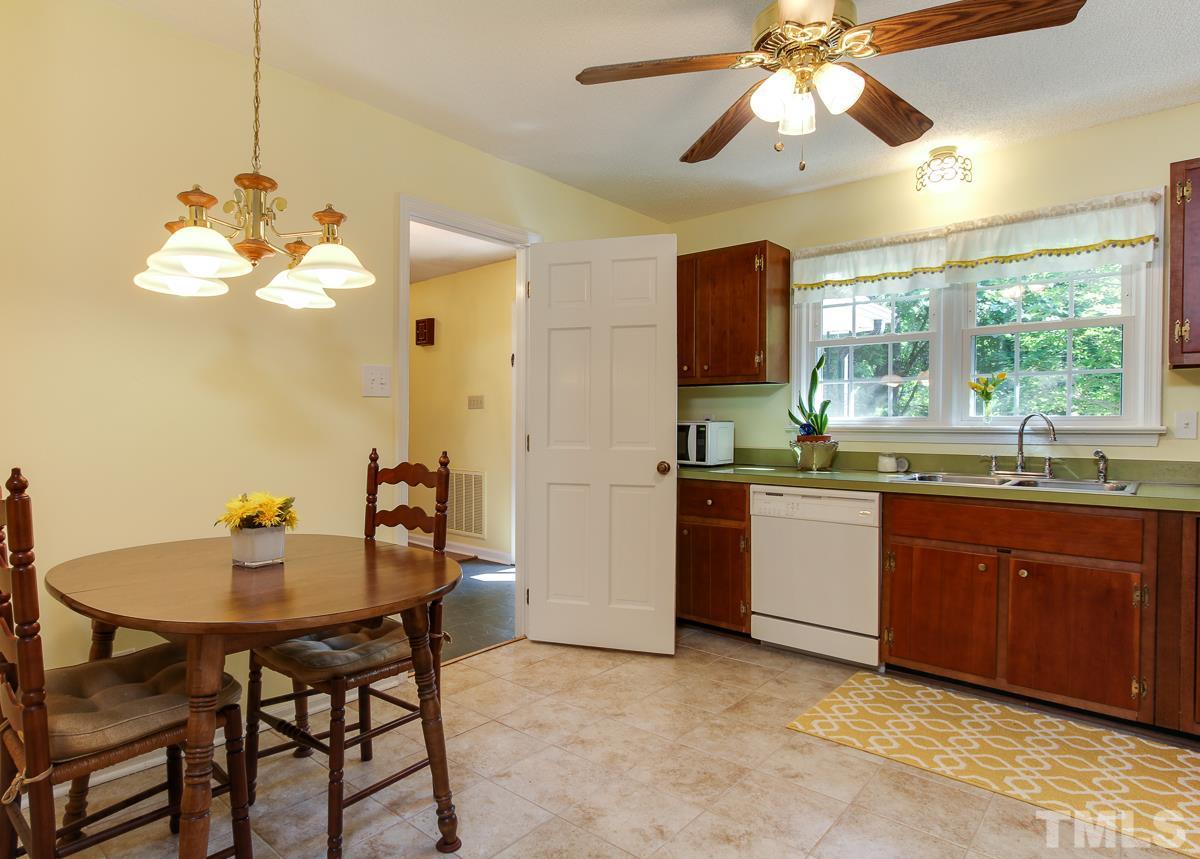 4401 Irving Court Raleigh, NC 27609 - Photo 9 of 25 Gallery Image 9