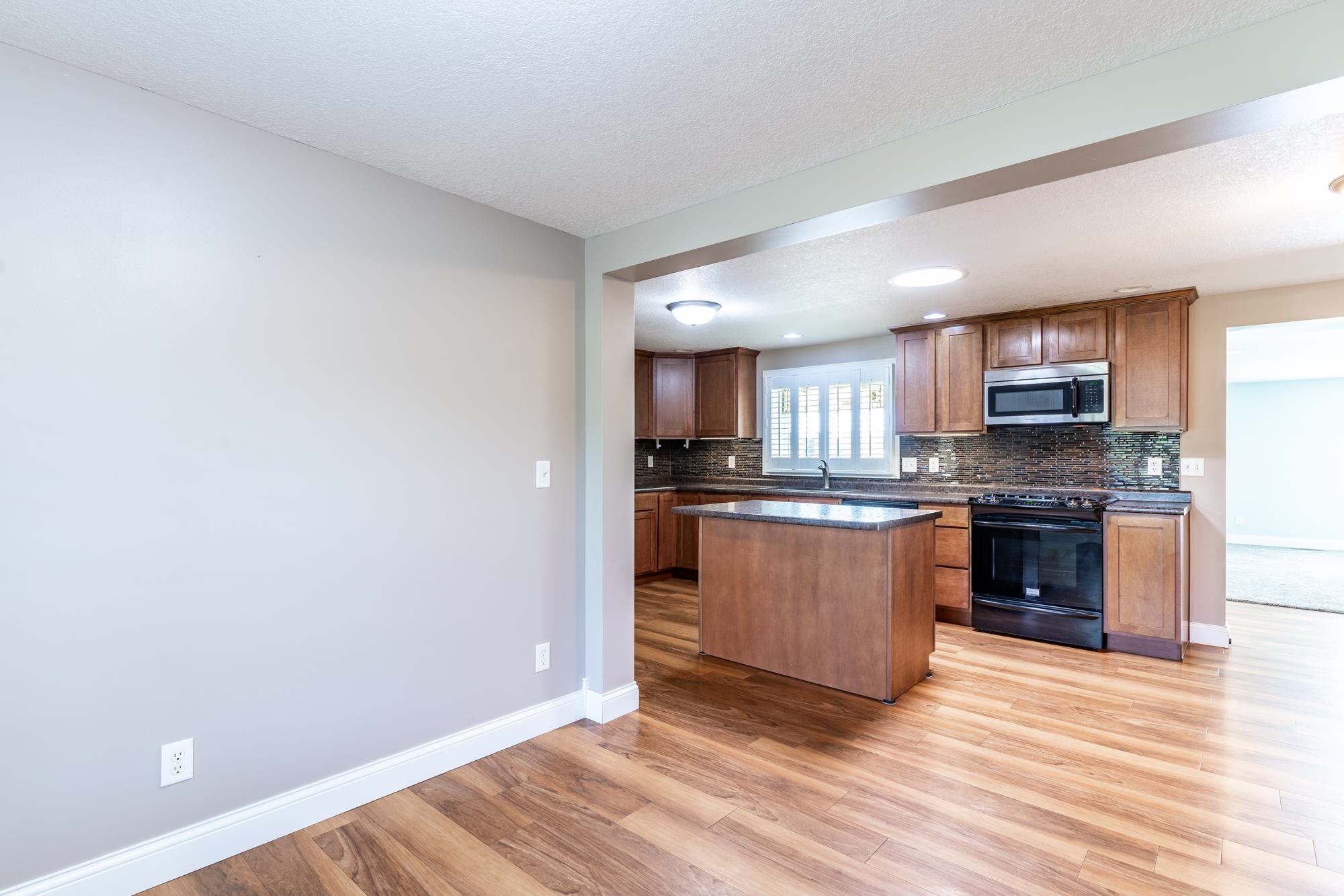 401 North Ray Road Fremont, IN 46737 - Photo 17 of 34