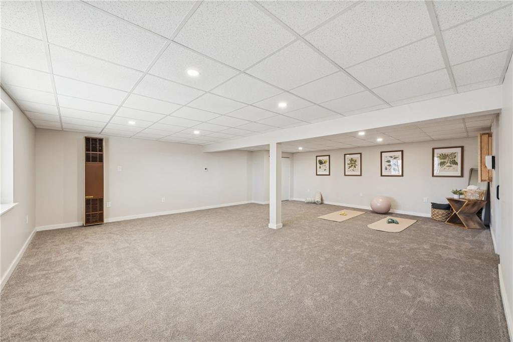 490 Old Clairton Road Pittsburgh, PA 15236 - Photo 24 of 40