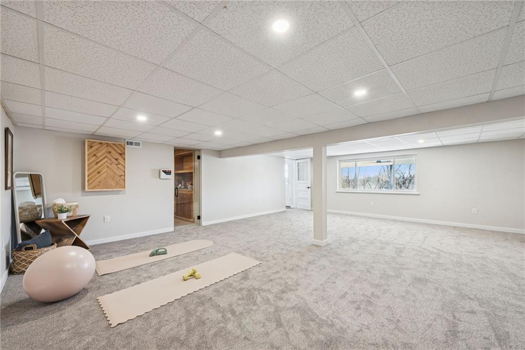 490 Old Clairton Road Pittsburgh, PA 15236 - Photo 25 of 40