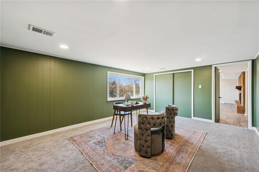 490 Old Clairton Road Pittsburgh, PA 15236 - Photo 32 of 40