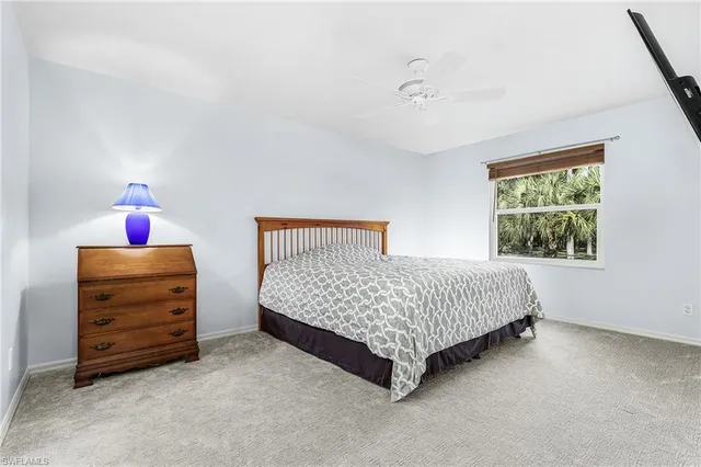 $945,000 | 670 27th Street Northwest, Naples, FL 34120