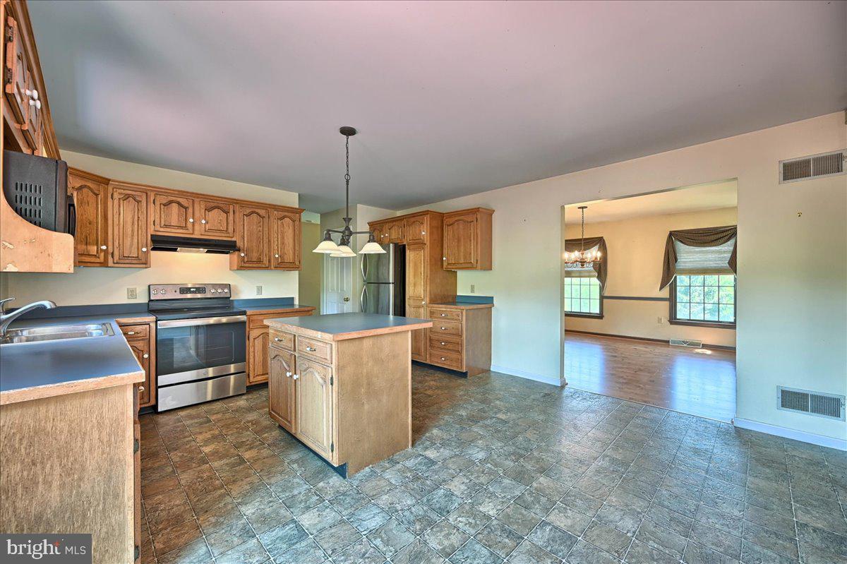 198 Sides Mill Road Strasburg, PA 17579 - Photo 11 of 32