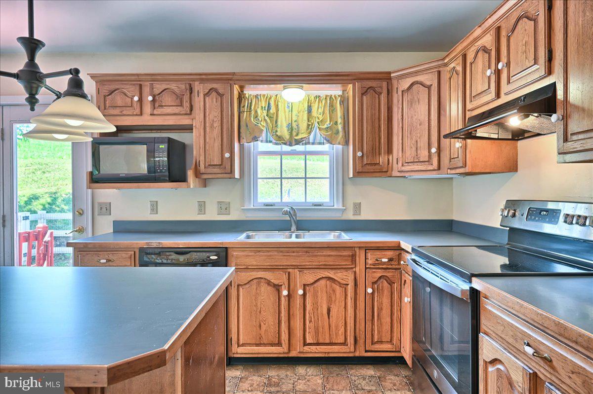 198 Sides Mill Road Strasburg, PA 17579 - Photo 13 of 32