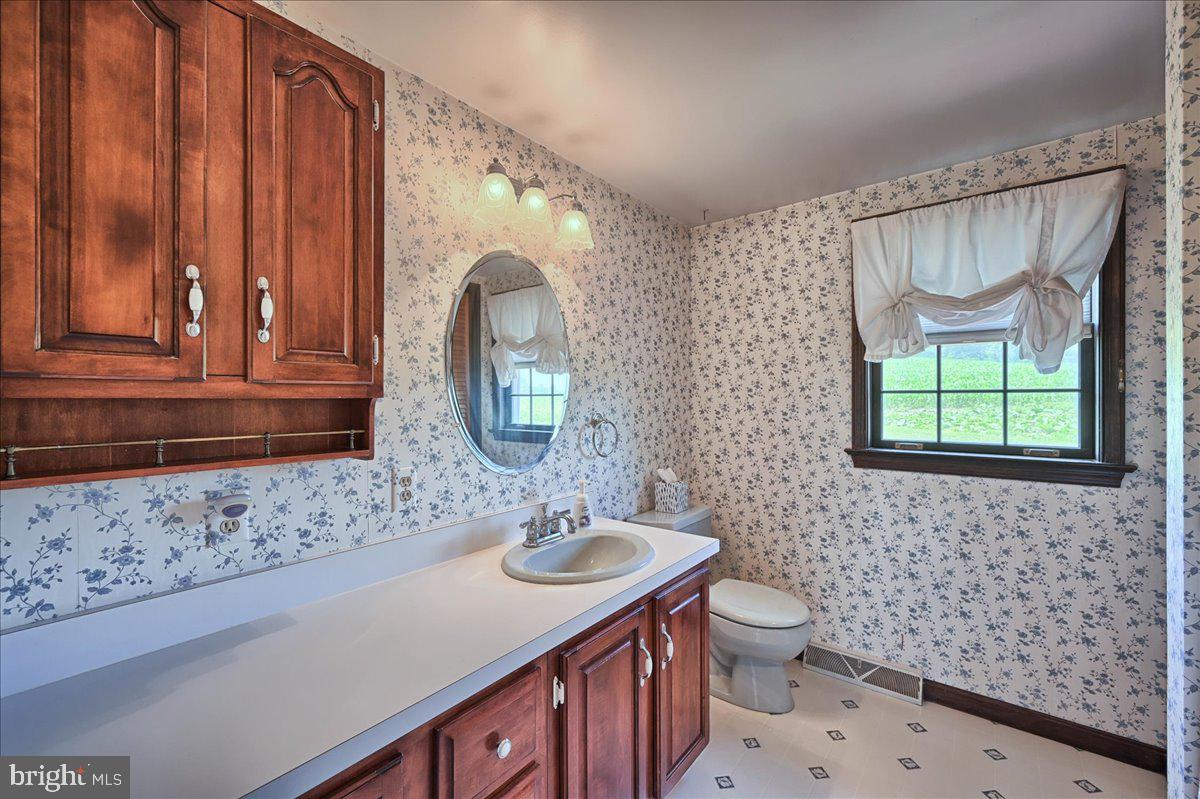 198 Sides Mill Road Strasburg, PA 17579 - Photo 20 of 32