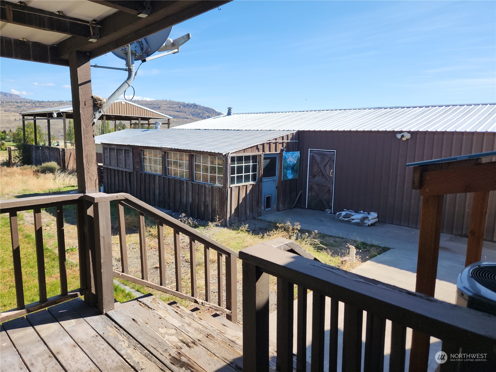 182 Engh Road Omak, WA 98841 - Photo 29 of 40 a view of a balcony