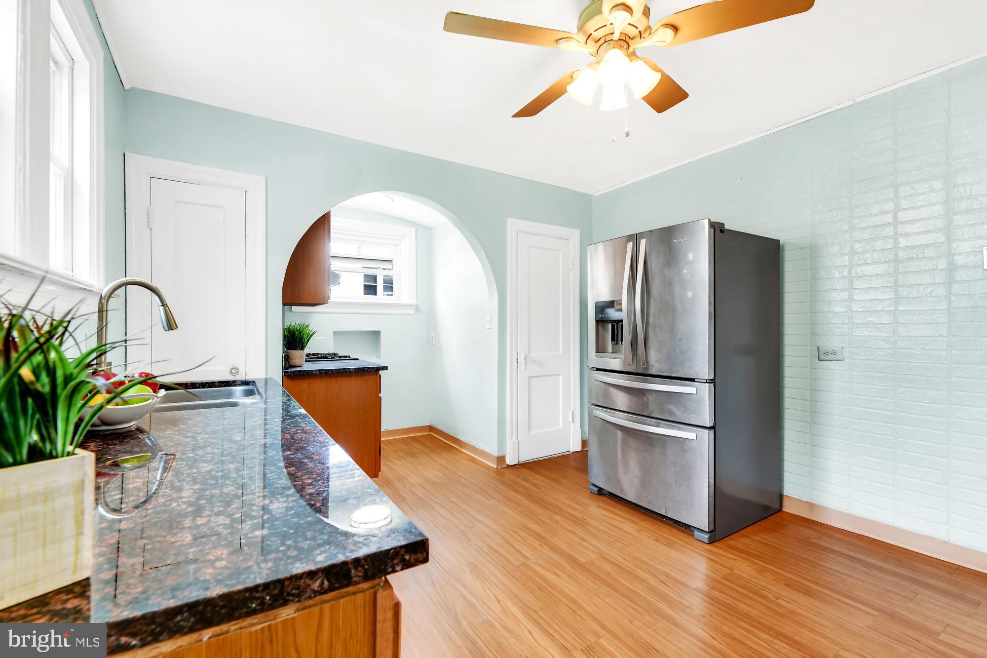 641 Plymouth Road Baltimore, MD 21229 - Photo 11 of 25