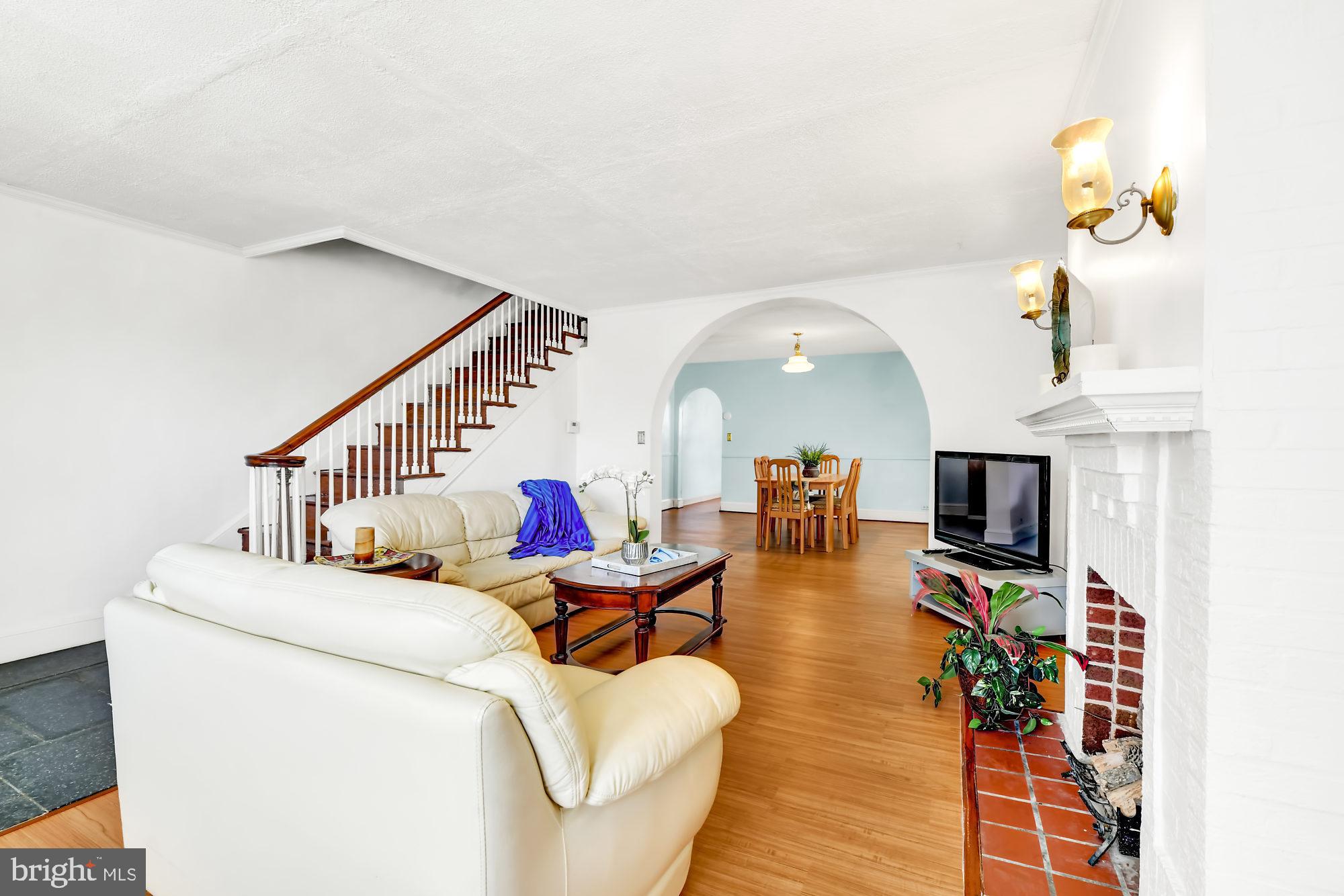 641 Plymouth Road Baltimore, MD 21229 - Photo 5 of 25