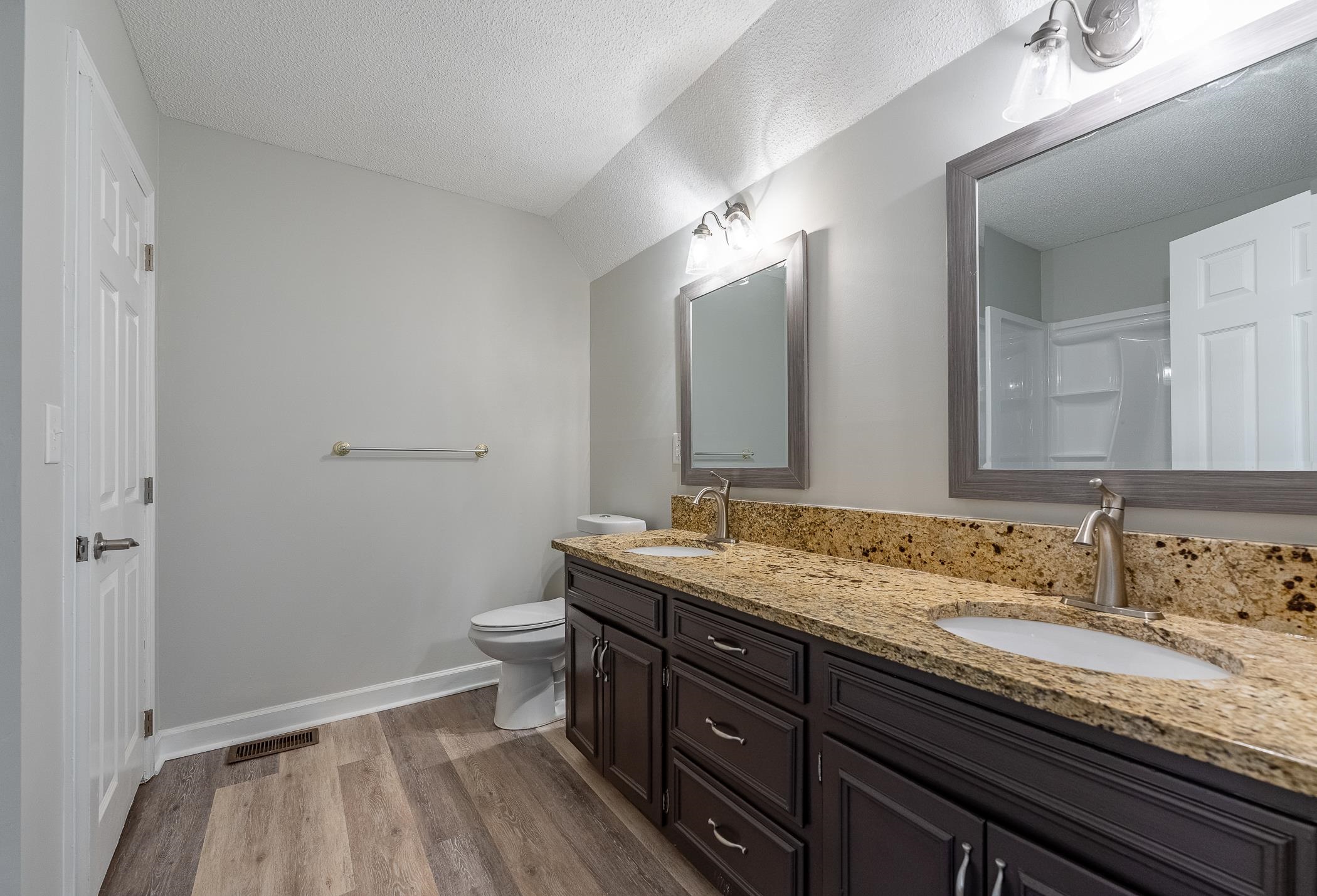 111 Englewood Drive Inman, SC 29349 - Photo 8 of 43