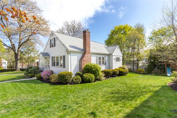 61 Pillon Road Milton, MA 02186 - Photo 3 of 29 Gallery Image 3