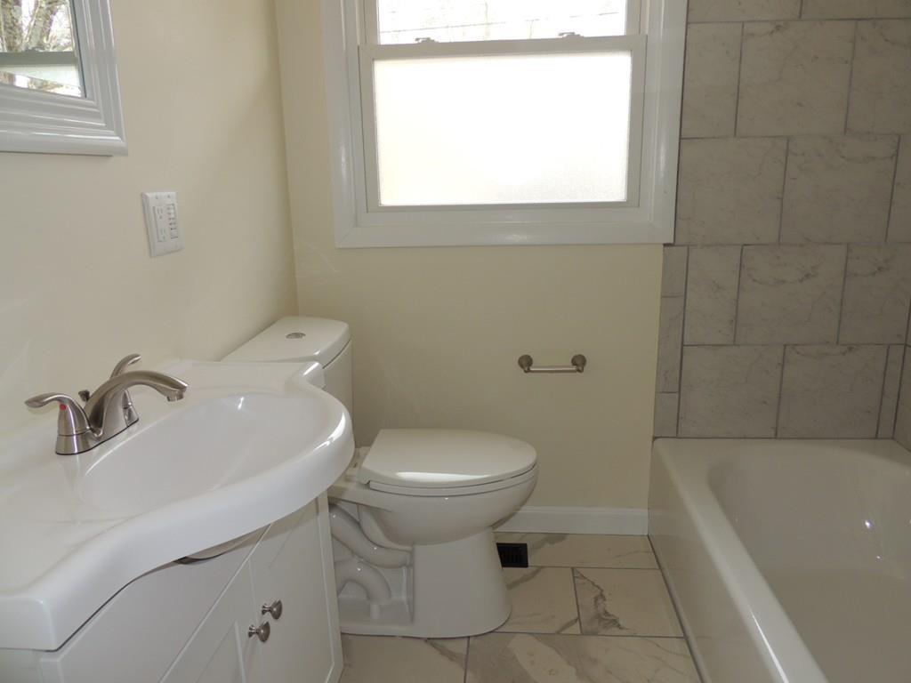19 Josh Gray Road Rockland, MA 02370 - Photo 10 of 14 Gallery Image 10