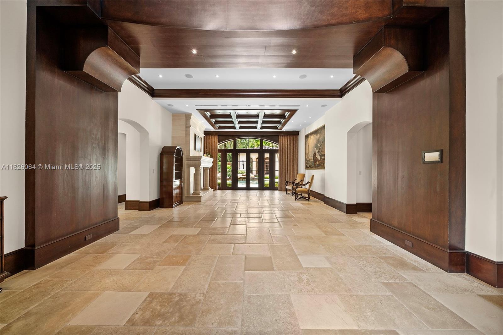 10101 Southwest 60th Court Pinecrest, FL 33156 - Photo 18 of 98 Main Entrance