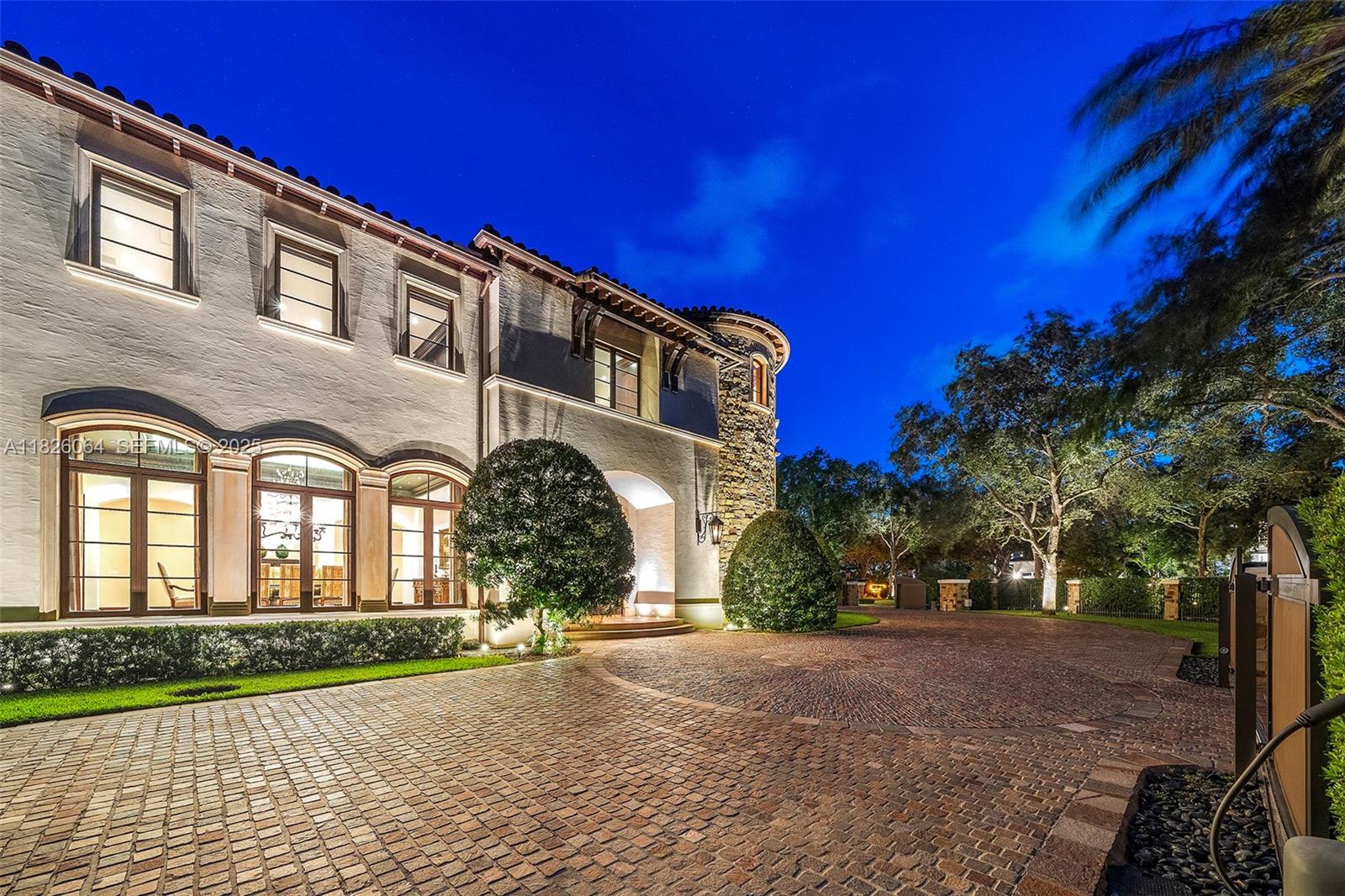 10101 Southwest 60th Court Pinecrest, FL 33156 - Photo 5 of 98 Side of Entrance of Home
