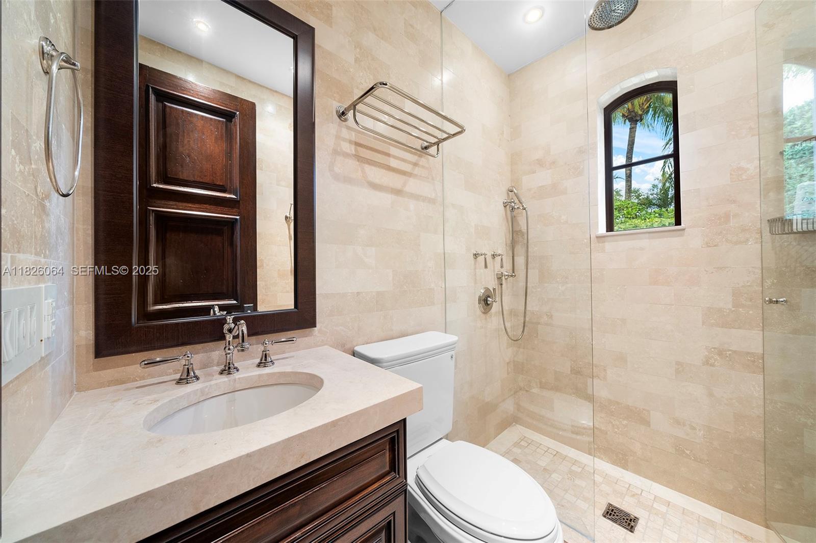 10101 Southwest 60th Court Pinecrest, FL 33156 - Photo 86 of 98 Guest Quarters